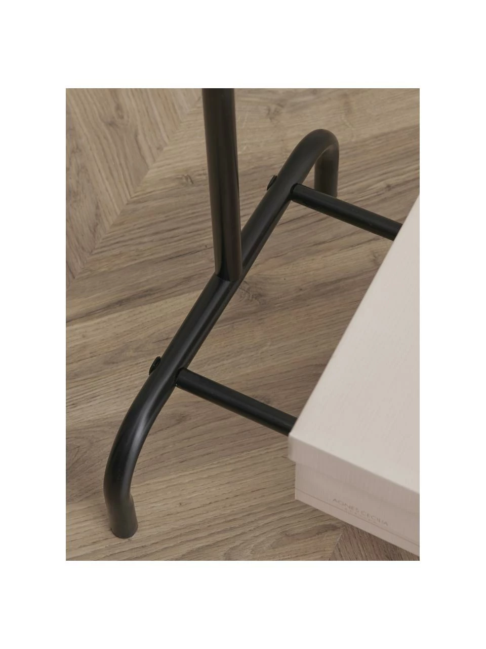 Porte-manteau métal noir Industri, larg. 110 x haut. 131 cm – Image 4